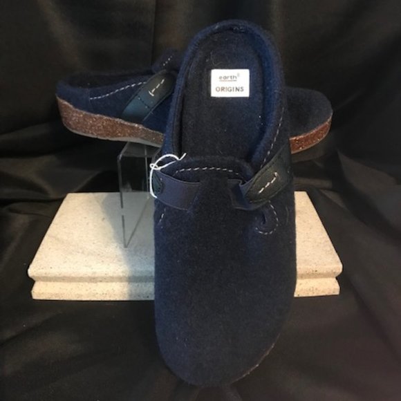 Earth Origins Shoes Earth Origins Felt Clogs Navy Sz9 Poshmark